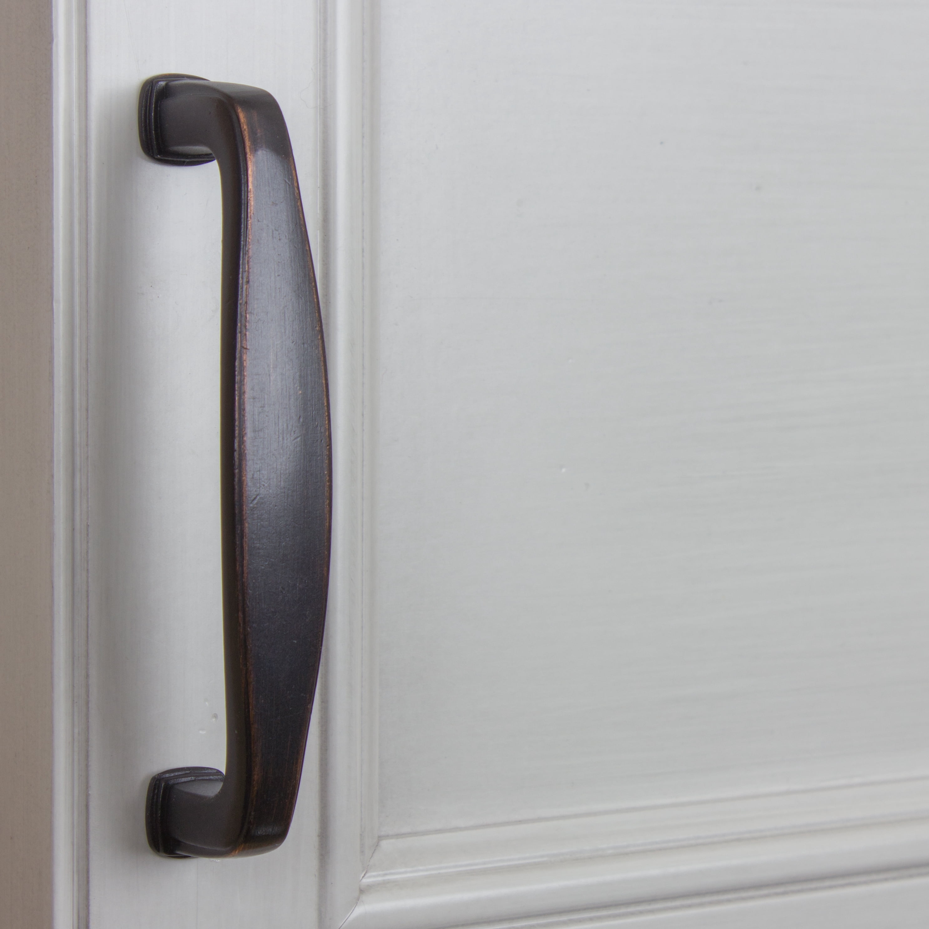 GlideRite 3-3/4 in. Center Classic Cabinet Pull Handle, Oil Rubbed Bronze
