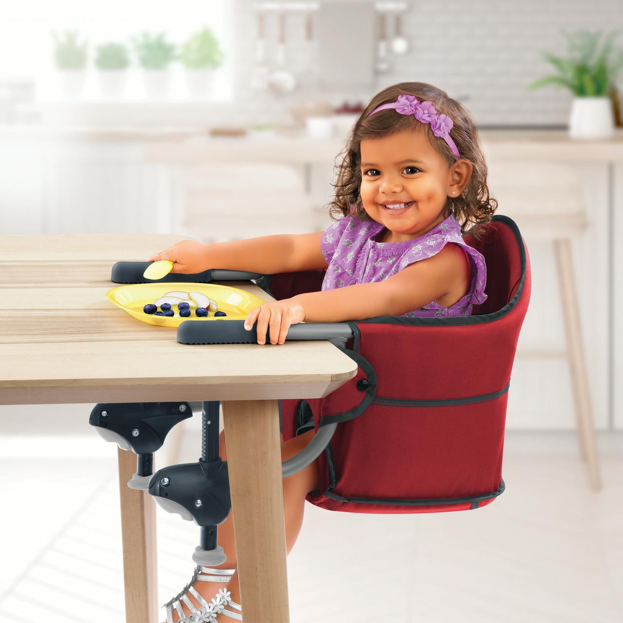baby chair that hooks onto table