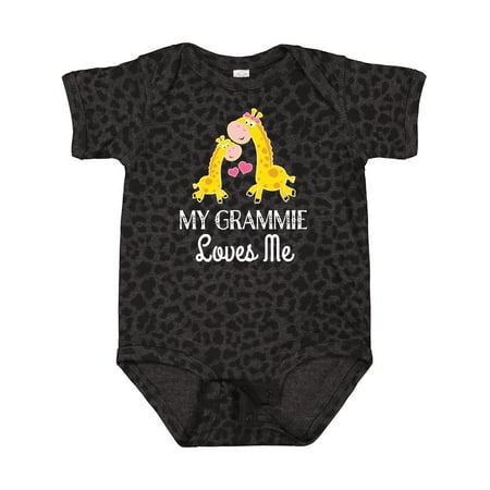

Inktastic Grammie Loves Me Giraffe Grandchild Gift Baby Boy or Baby Girl Bodysuit