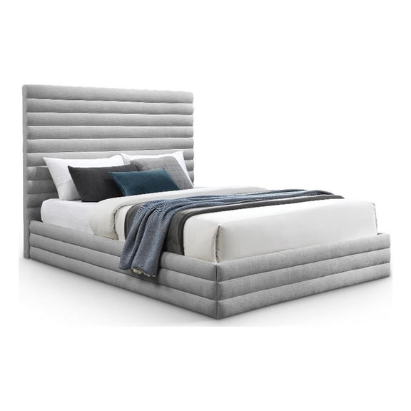 Meridian Furniture Maxwell Grey Linen Textured Fabric Full Bed