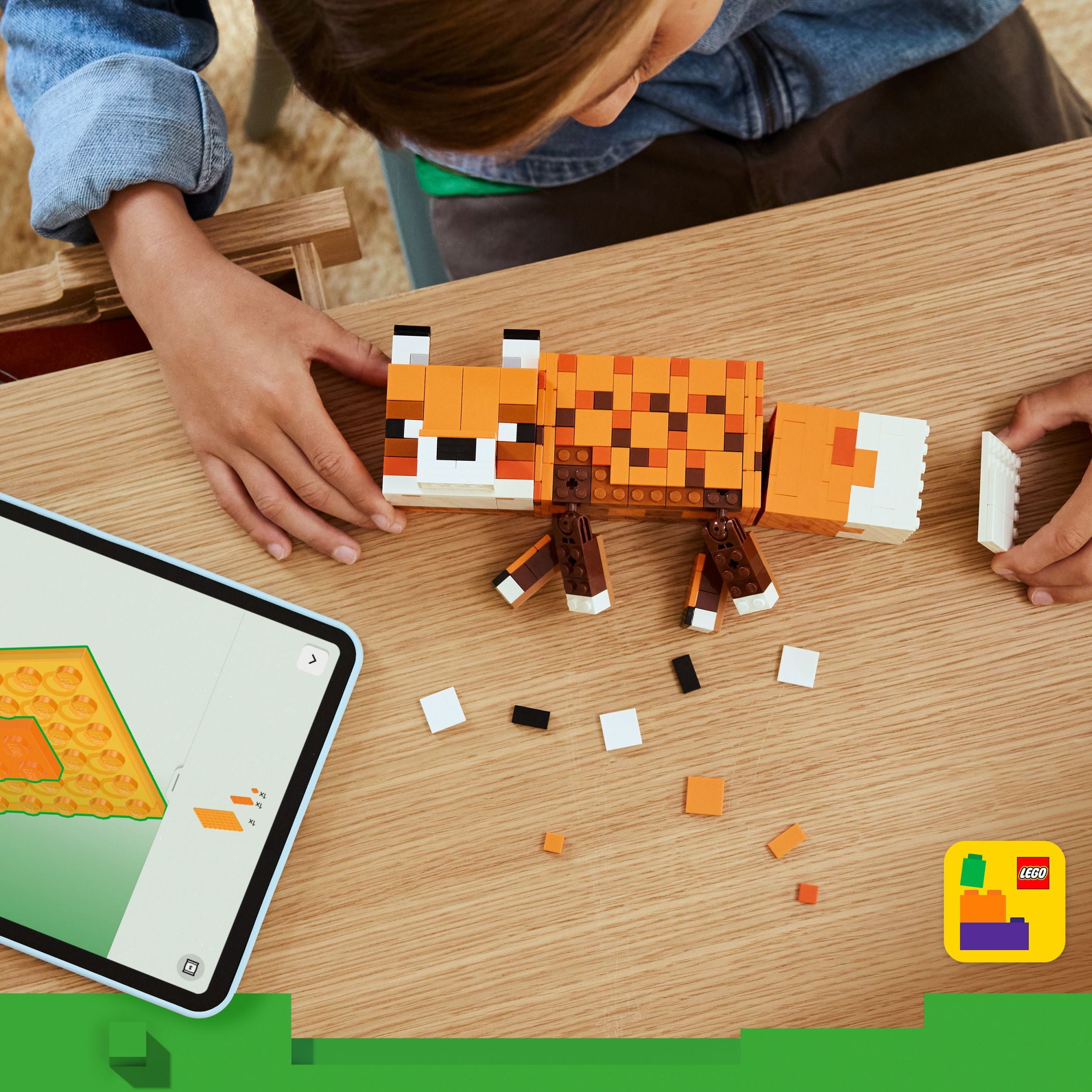 LEGO Minecraft Le Renard, Cadeau de Décoration de Jeu 21588