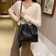 thumbnail image 1 of Bolso de hombro de moda para mujer Color sólido de gran capacidad para viajes de compras informales, 1 of 6