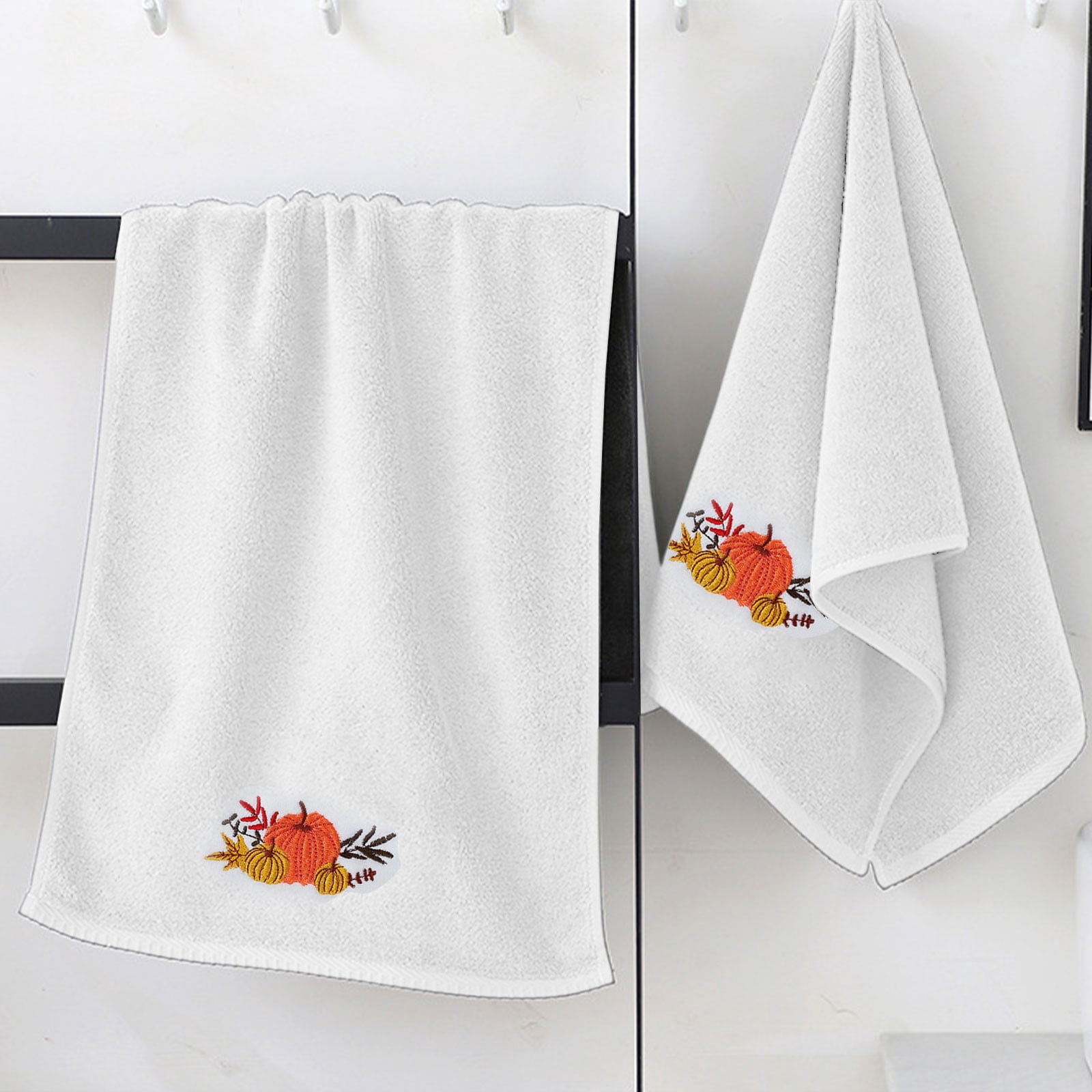 Xuniizn Bath Towels, Bath Towel Set for Halloween Decor, Cottons 2 Bath Towels + 2 Towels + 2 Square Towels, Hand Towels for Bathroom, Soft Face Towels for Holiday, Halloween Decoratives, White