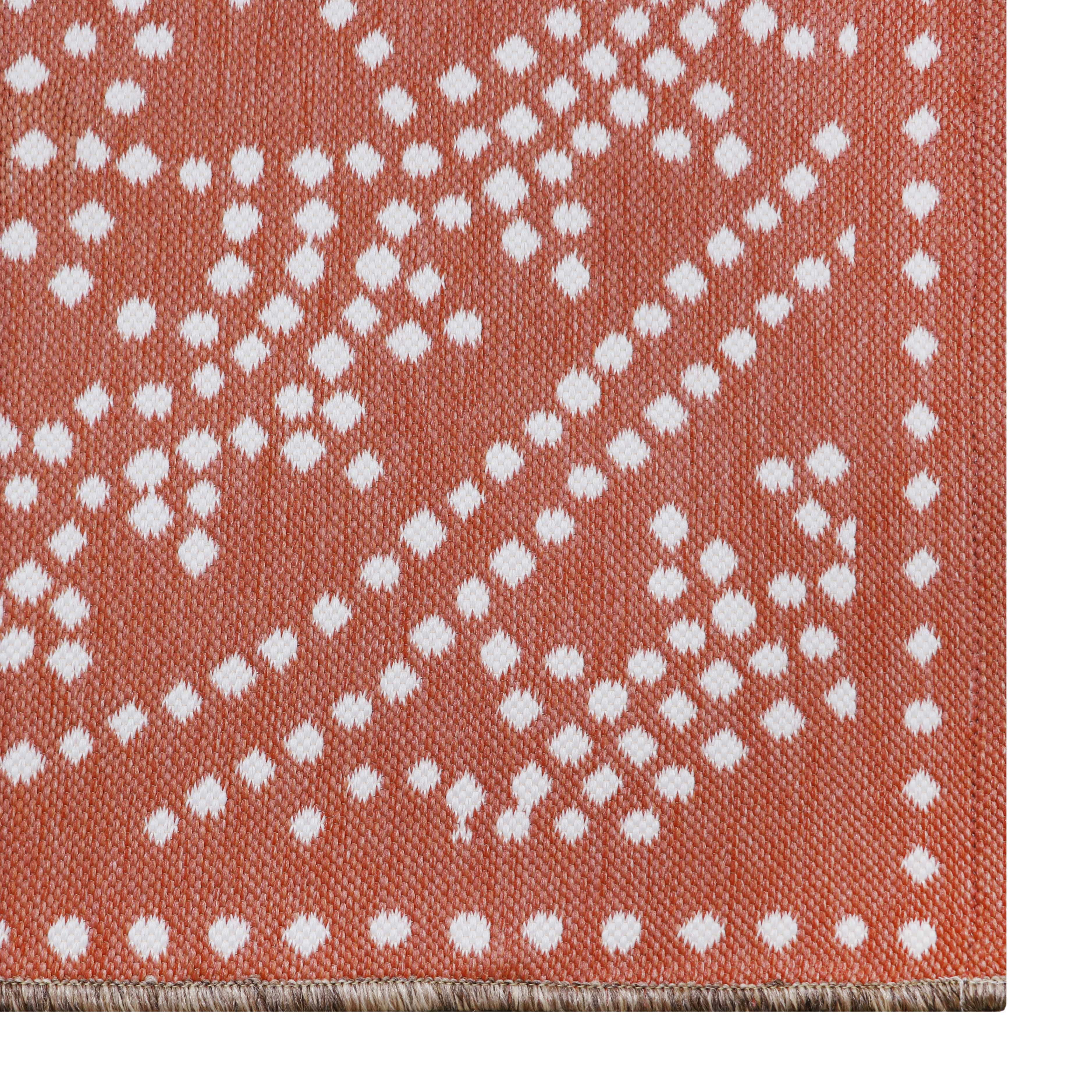 Better Homes & Gardens Linen Rust Medallion Outdoor Tapestry Woven Outdoor Rugs, 5' x 7', Reversible