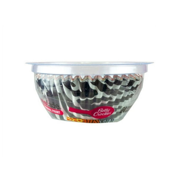 24 Count Betty Crocker Standard Size Animal Print Baking Cup