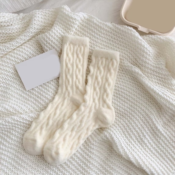 Warm Fuzzy Socks for Women 2026 Winter Comfort Cable Knit Thermal Soft Cute Crew Socks