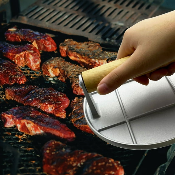 Mdesiwst Meat Press Heat-resistant Ergonomic Wooden Handle Food-grade Cast Iron Round Burger Press Kitchen Tool Meat Press Plate