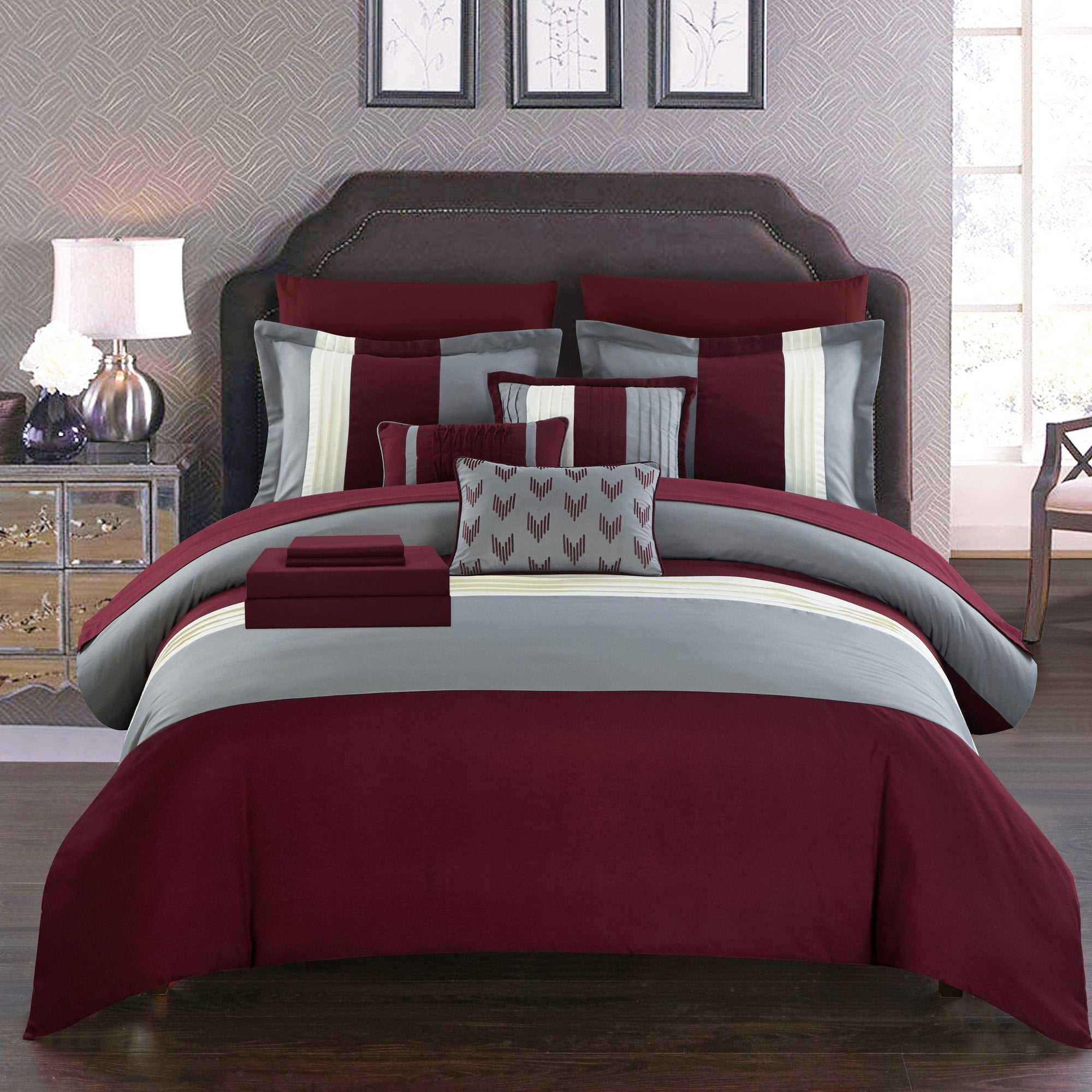 Moriarty 10 Piece Comforter Set Color Block Ruffled Bed in a Bag