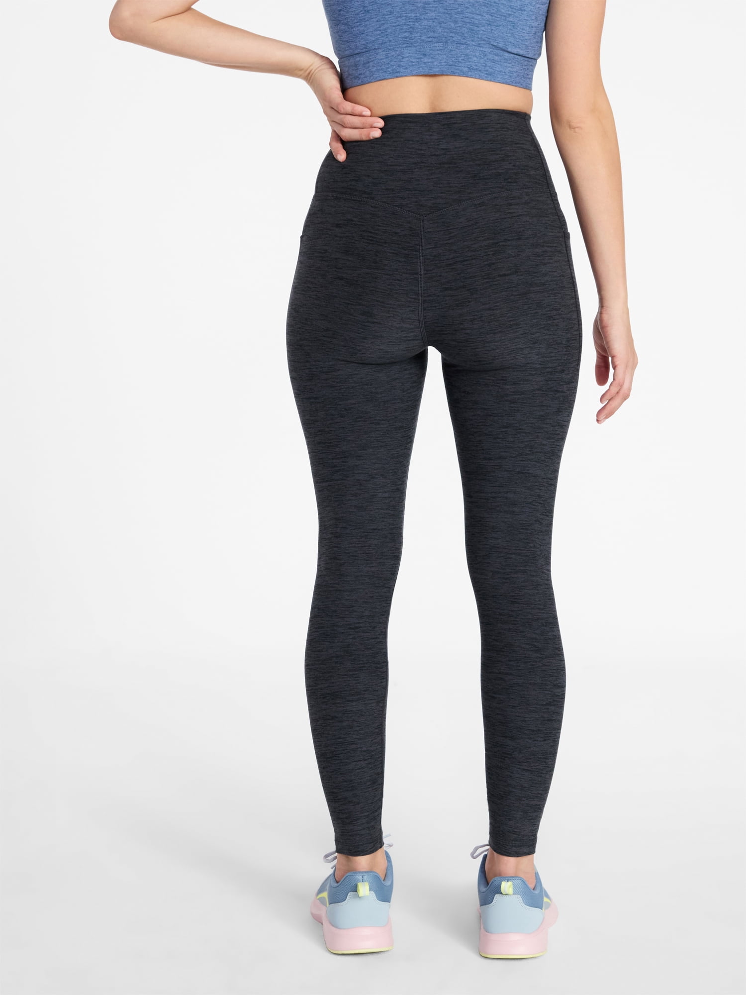 Athletic Works Women's and Women's Plus ButterCore Capri Leggings with Pockets, 21" Inseam, Sizes XS-4X