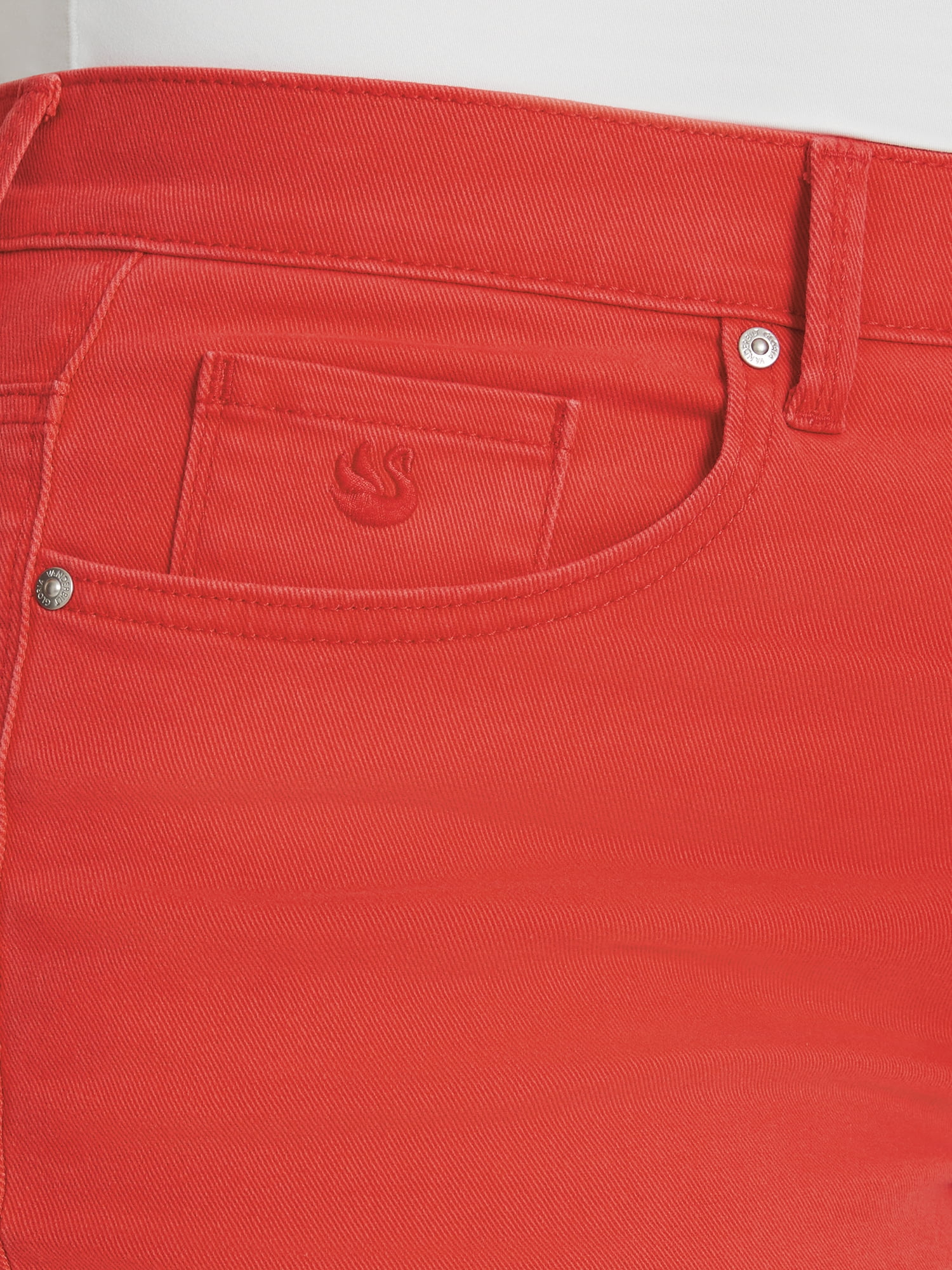 Gloria Vanderbilt Swan Series Women's Plus Amanda 5 Pocket Capri with Slit, Sizes 16W-24W