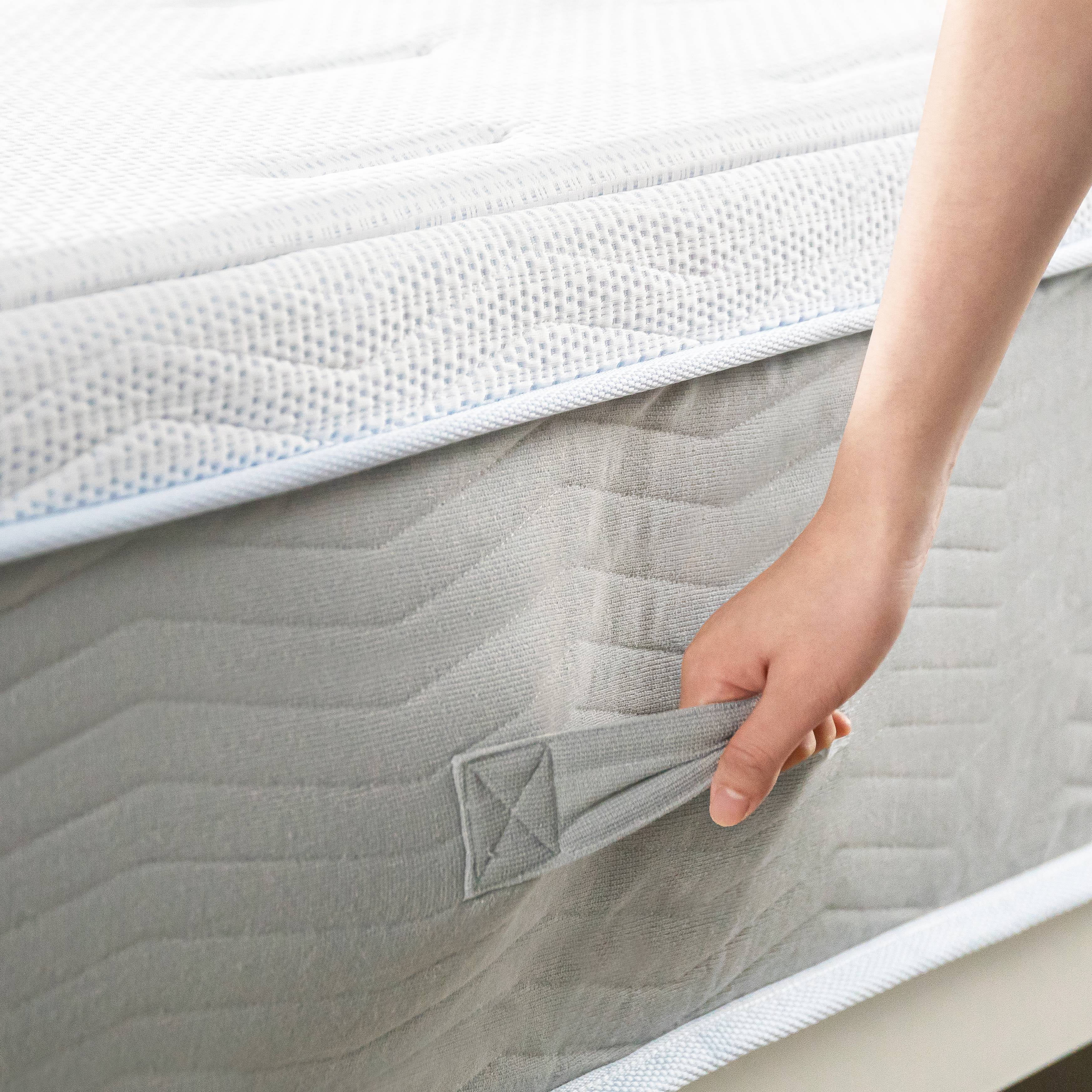 Mellow 14" Olaf Gel Memory Foam Mattress with Cooling Fabric, Queen