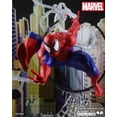 thumbnail image 4 of Figura De Colección Spiderman Posada A Escala 1:6 Con Escena Y Cómic, McFarlane, 4 of 7