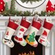 thumbnail image 1 of Juego de 4 medias navideñas, grandes decoraciones navideñas para festivales, adornos navideños clásicos personalizados para Navidad, fiesta, hogar, Nochebuena, 1 of 5
