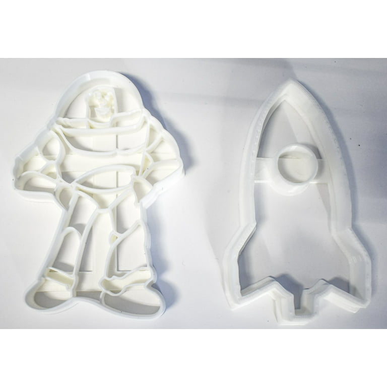 Set of 2 Astronaut Cookie Cutters/Dishwasher Safe