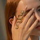 thumbnail image 4 of Serpentina Anillo para Mujeres Borde Estilo Oscuro Europeo y Hombres Diseño Sentido Anillo Espiral, 4 of 6
