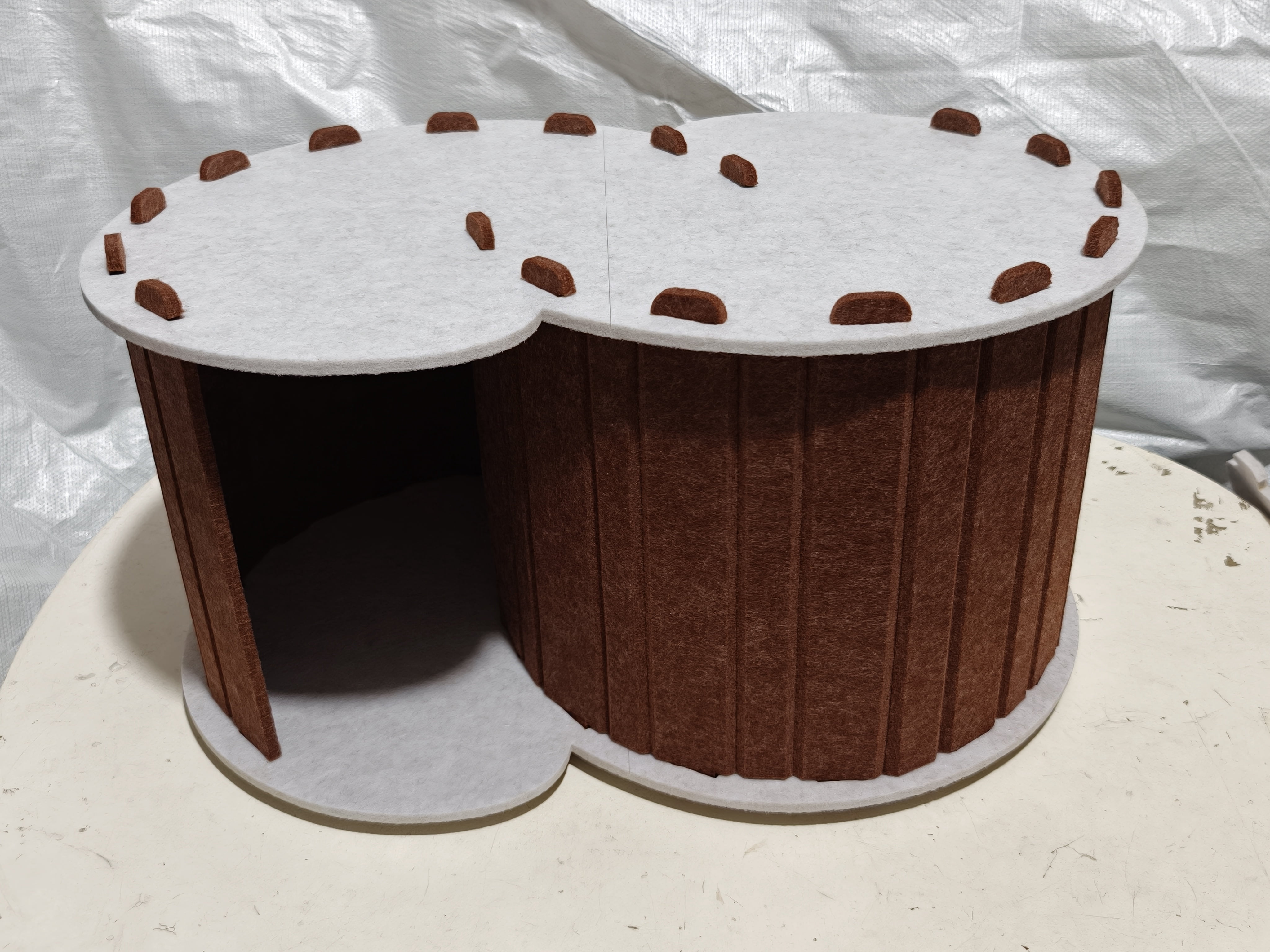 Cat Tunnel Bed Pet House, Multi‑Functional Security Senses Cat Tunnel, Educational Interactive Toy for Playing & Resting, Foldable Pet Hideaway Tunnel for Small Animals, Dark Brown 58*40*30cm
