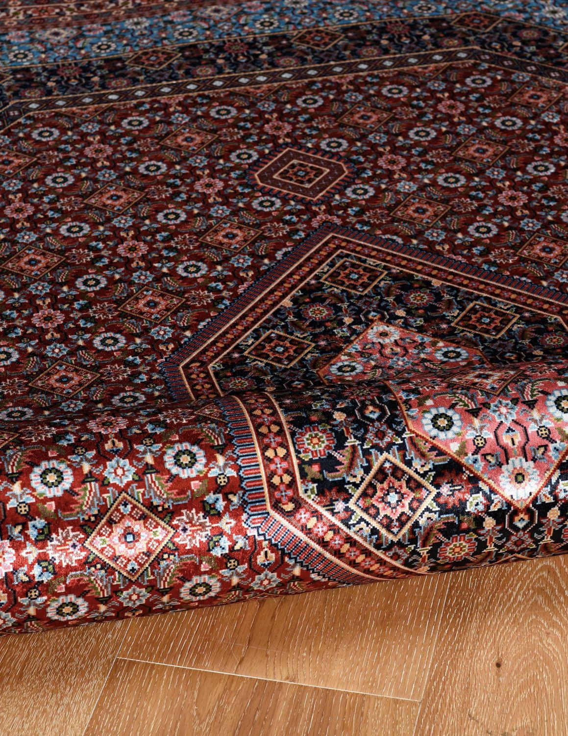 Emerald Duluth Navy & Teal 3'3" x 5' Accent Rug