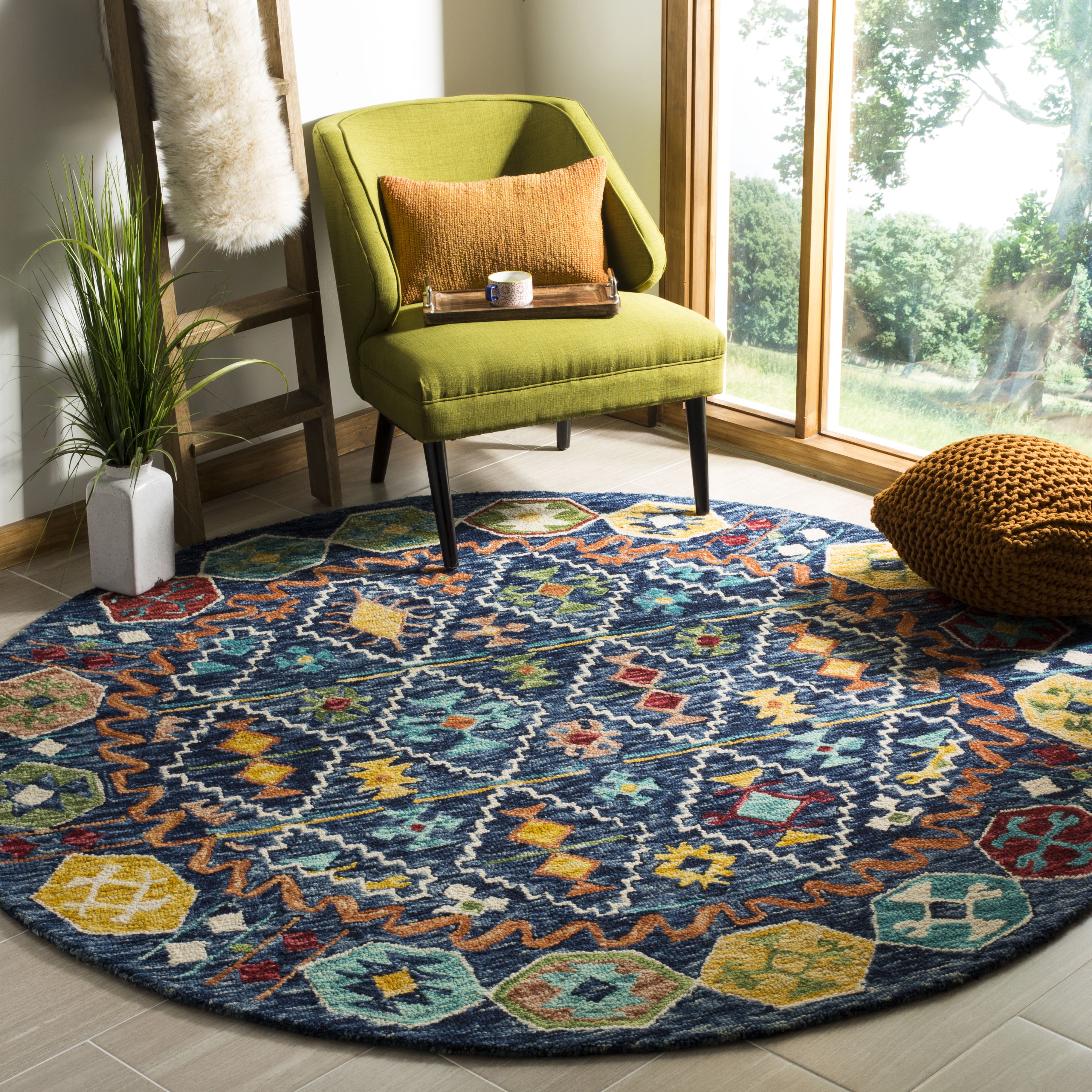 SAFAVIEH Aspen Joyce Southwestern Wool Area Rug, Navy/Gold, 5' x 5' Round