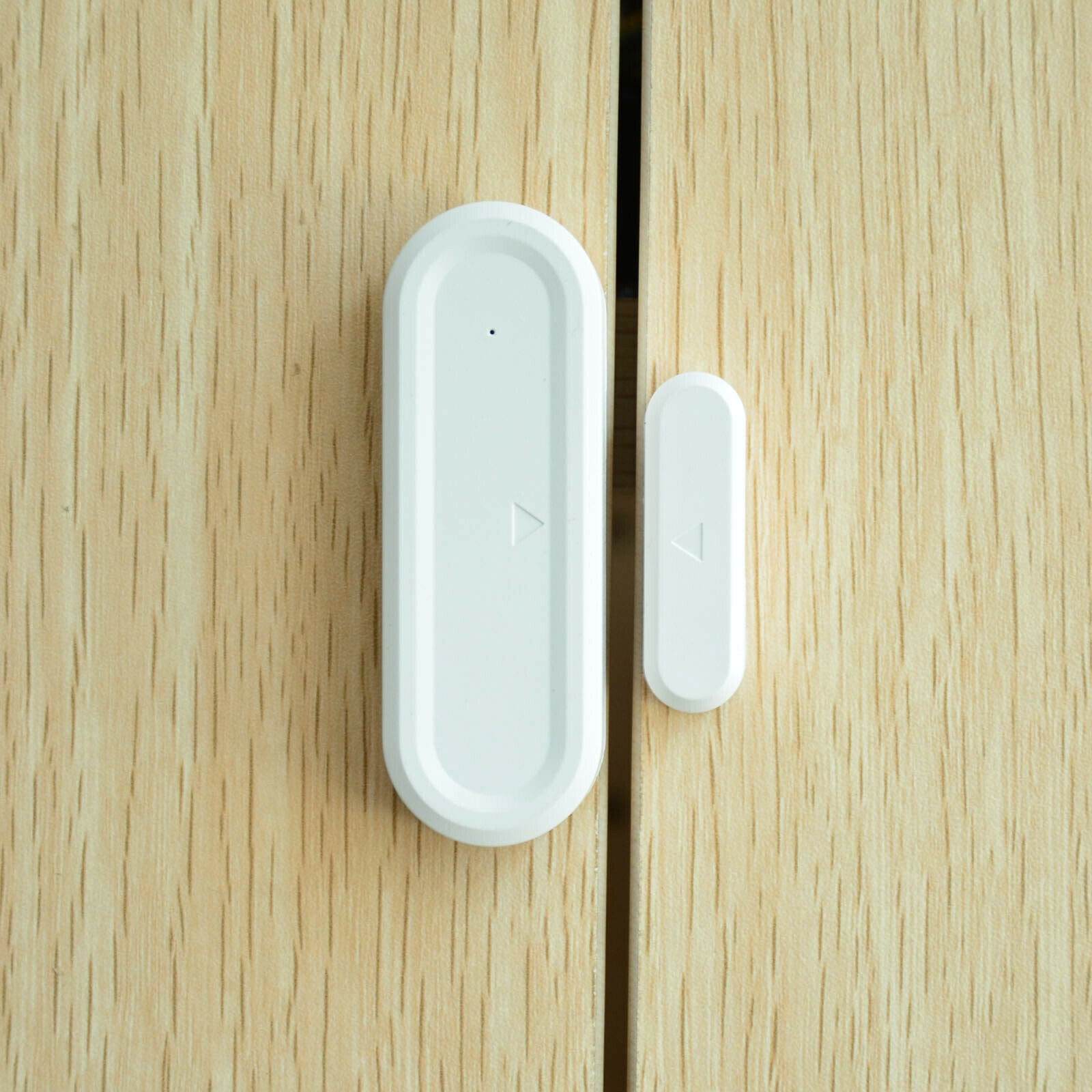 GREENCYCLE Wireless Motion Sensor and Magnetic Detector Alarm Combo Set, Home Security Alert, Business Store Welcome Chime Door Entry Doorbell, 1 Receiver 1 Infrared Transmitter 1 Magnetic Sensor