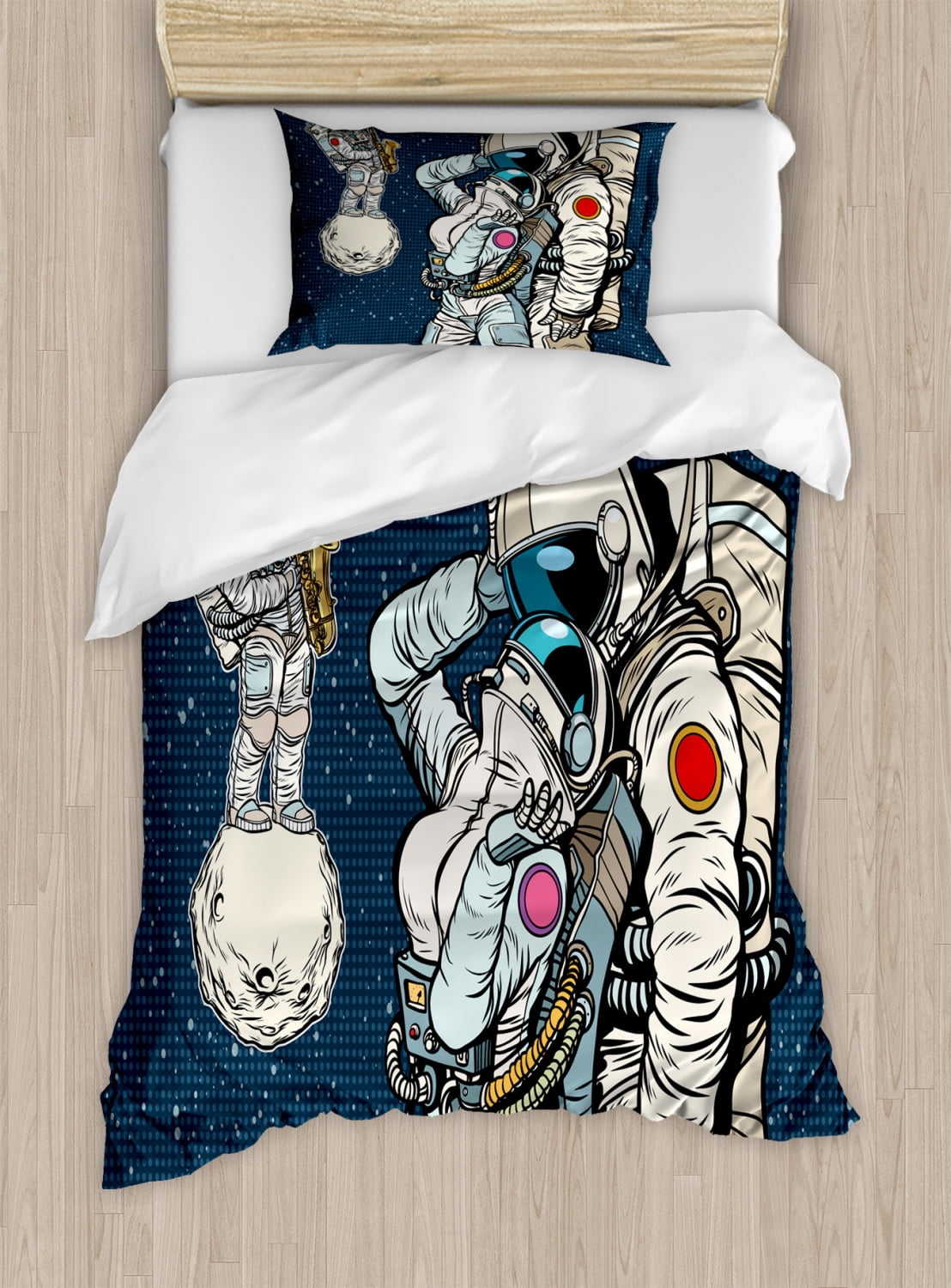 Astronaut Duvet Cover Set Twin Size, Comic Style Romantic Scene of a ...