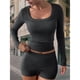 thumbnail image 4 of Conjunto Deportivo de Yoga para Mujer de 2 Piezas: Camiseta de Larga Ajustada y Shorts. Gris S, 4 of 7