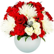 Peppermint by Arabella Bouquets with a Free Hand-Blown Glass Vase (Fresh-Cut Roses, Red)
