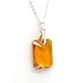 thumbnail image 2 of Juego de aretes y cadena con dije corte Esmeralda, plata mexicana ley .925, Topacio, 2 of 4