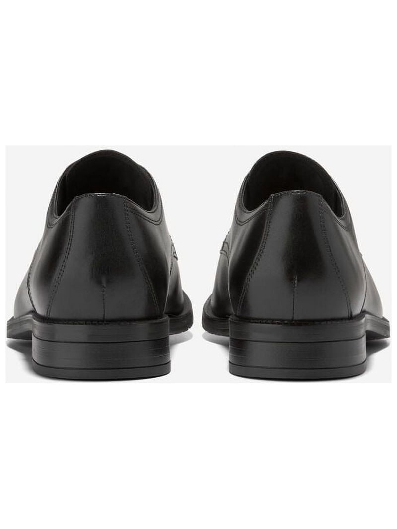 Cole Haan Men display picture 3