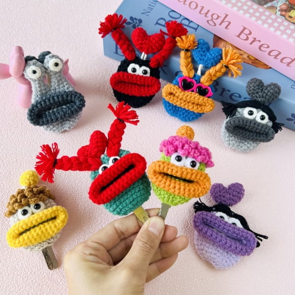 5 Pcs Quirky Porte-Clés Bouche de Saucisse, Pendentif Tricoté à Bouche de Saucisse Yrmaups pour Ados, Porte-Clés Quirky Laid-Mignonne, Crochet Fait Main Charm pour Sac à Dos, Sac à Main, Cadeaux, Collection Kawaii