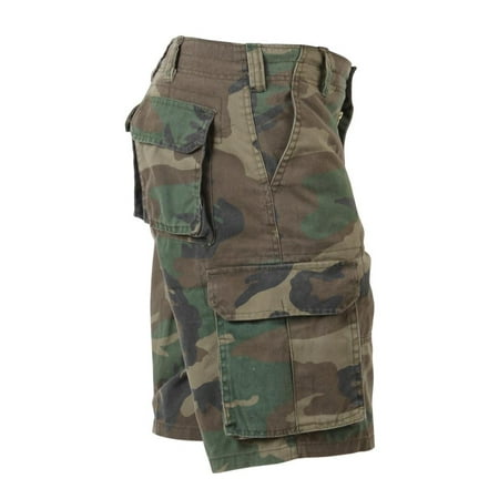 - Baggy Woodland Camo Vintage Paratrooper Cargo Shorts