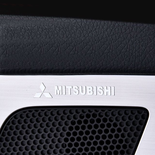 1Pcs Calcomanías De metal Para Coche logo Decorativos Limpiaparabrisas Consola De Ventanas Cola Trasera Modificada Pegatinas Aleatorias Personalizadas