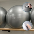 thumbnail image 4 of Pelota de Yoga Atom 55 cm con Bomba | Pilates y Fitness gris, 4 of 8