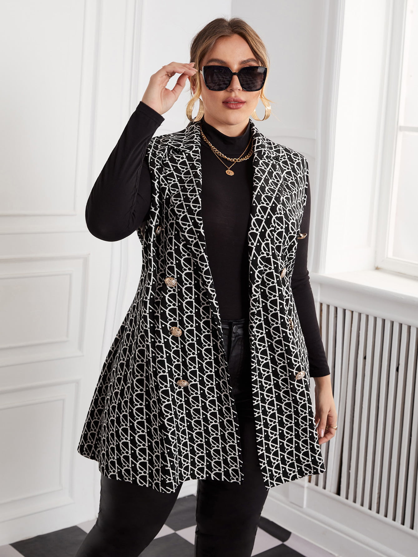 Fashion Coats Short Coats Glamorous Short Coat black-white allover print casual look 