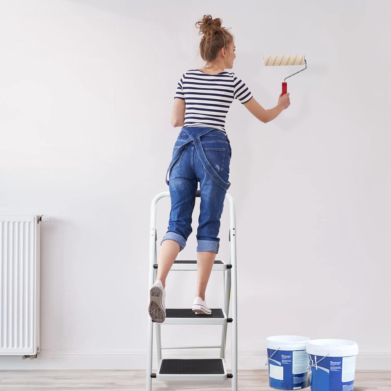 3 Step Ladder, Folding Step Stool with Wide Anti-Slip Pedal, 330lbs Sturdy Steel Ladder, Convenient Handgrip, Lightweight, Portable Steel Step Stool