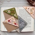 thumbnail image 2 of Cateissary Regalo de marcador de esquina bordado a mano personalizado para los amantes de los libros Bonitos separadores de páginas Carpetas de archivos otoño mi, 2 of 6