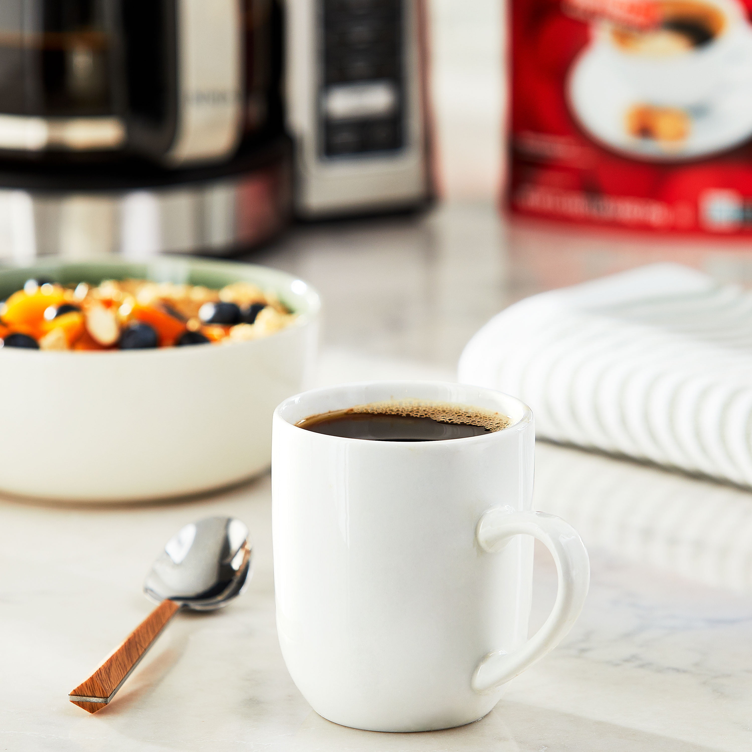 (6 pack) Great Value Classic Medium Roast Ground Coffee, Naturally Caffeinated, 25.9 oz