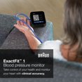 thumbnail image 2 of Tensiómetro digital de brazo Braun ExactFit 1 con brazalete ajustable para uso doméstico, operación sencilla con un solo botón para el control de la presión arterial en casa, pantalla grande y fácil d, 2 of 5