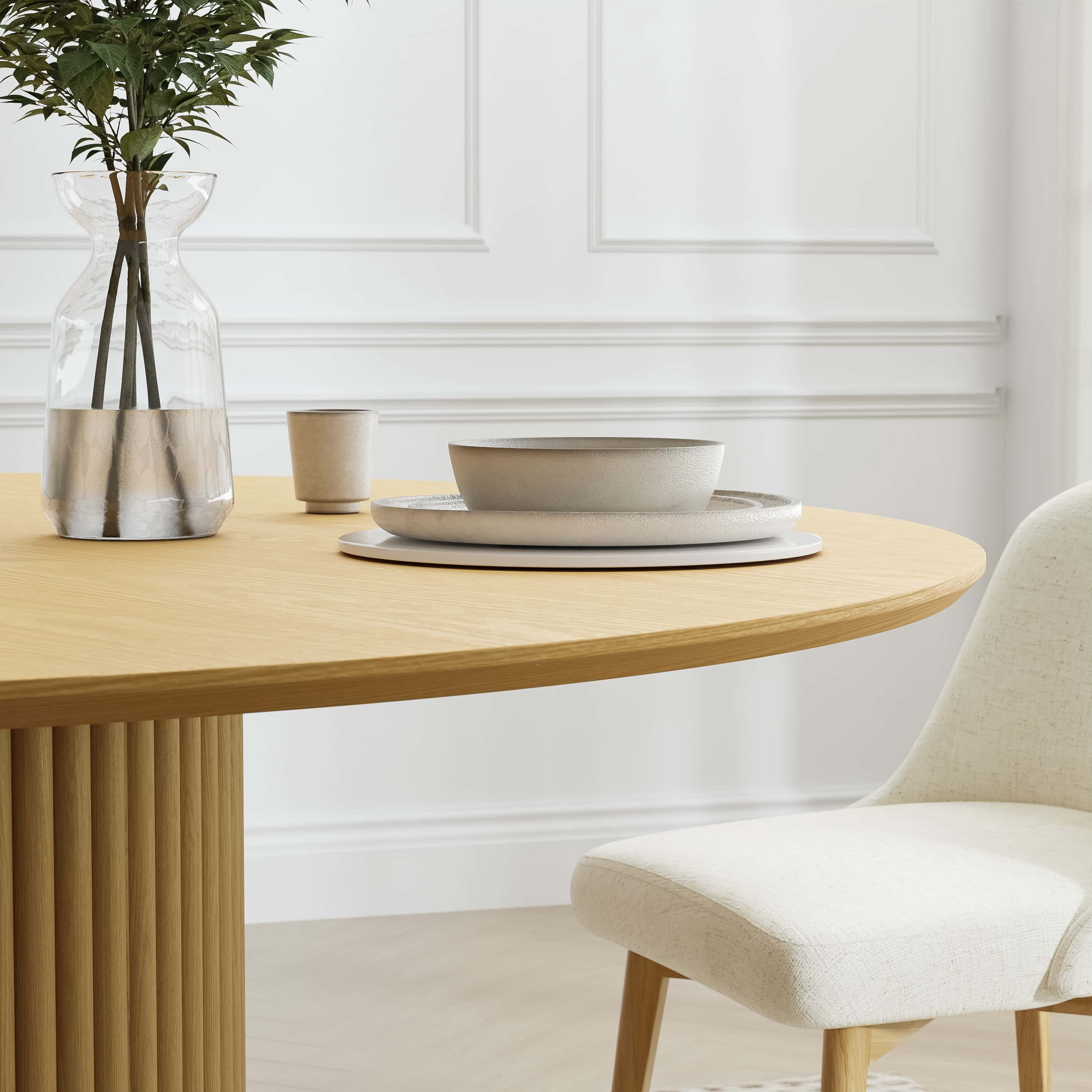46 in. Soild Wood Natural Oak Dining Table Round Kitchen Table