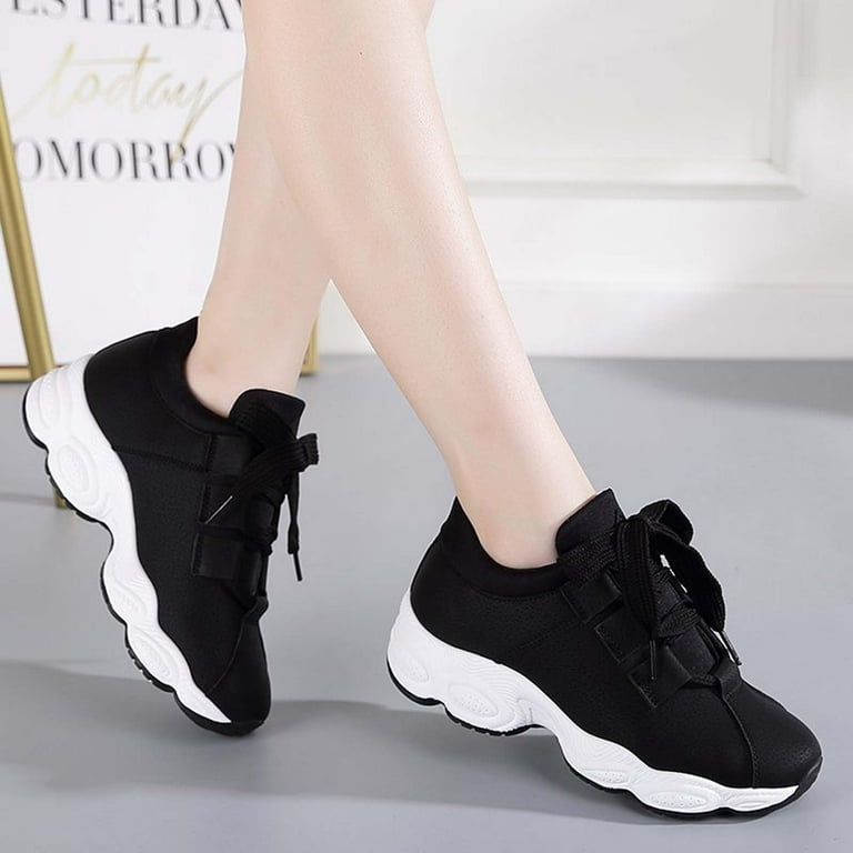 Womens sneakers under $20 2025