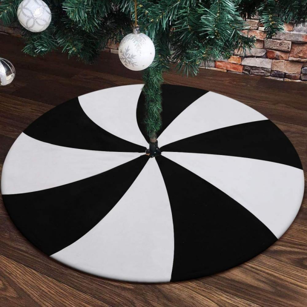 Black and top white tree skirt