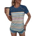 thumbnail image 3 of Camiseta de Mujer Cuello Redondo Botón de Hombro Manga Corta Patrón de Rayas Elegante Casual Mujer Top de Verano para Vacaciones Diario Azul Pavo Real XL, 3 of 6