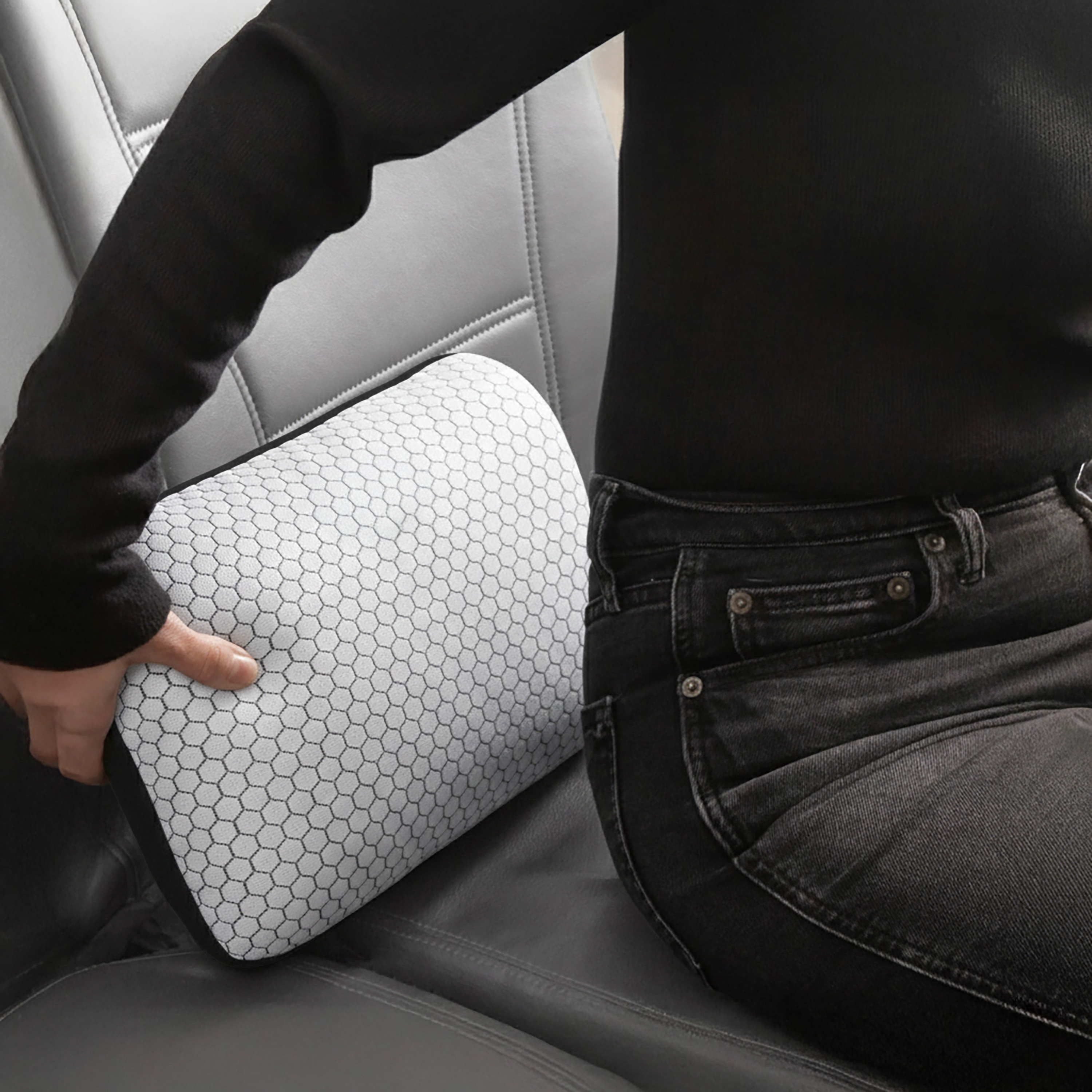 Protégé Cooling Memory Foam Lumbar Support Pillow photo 6