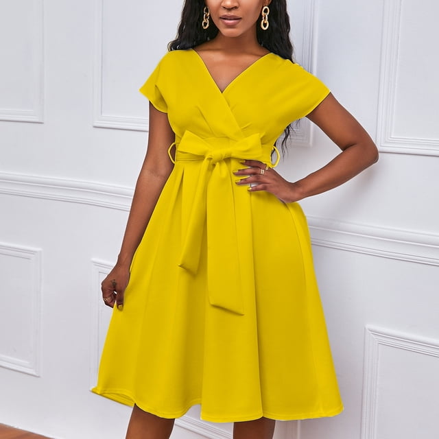 Jusqu'à 65 % de Réduction! Robes de Mode Été pour Femmes 2024 Grande Taille Couleur Unie Polyvalente Confort Tempérament Couleur Unie Manches Courtes Col en V Robe