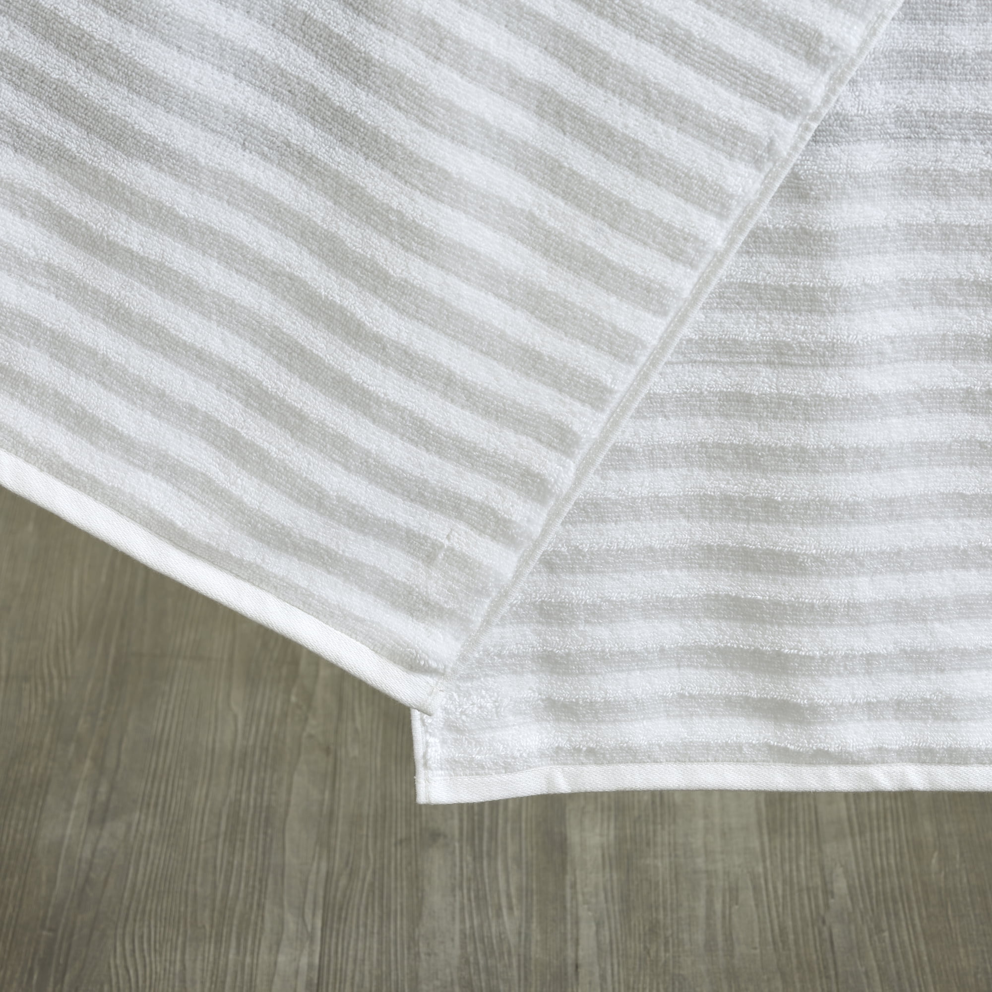 Performance Cotton Bath Towel, Super Soft Quick Dry Fade Resistant, Textured White