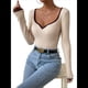 thumbnail image 1 of Camiseta de Larga con Escote Corazón para Mujer, de Punto Acanalado y Ribete en Contraste. Albaricoque S, 1 of 8