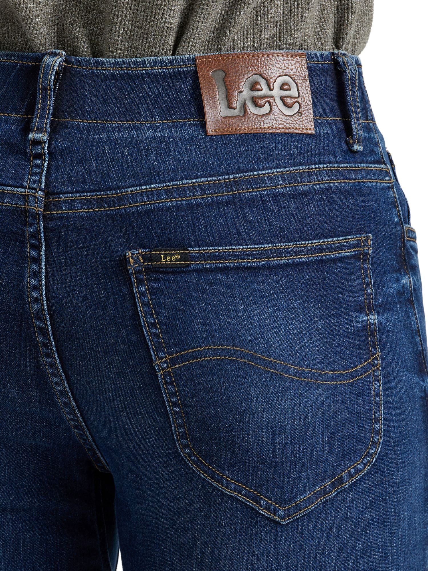 Lee® Men's Extreme Motion Regular Straight Jean with Flex Waistband