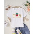 thumbnail image 1 of Adorable camiseta con estampado de fresa "Mamá de la cumpleañera" para niña - Poliéster morado suave, manga corta, cuello redondo, top informal de verano para niña, 1 of 7