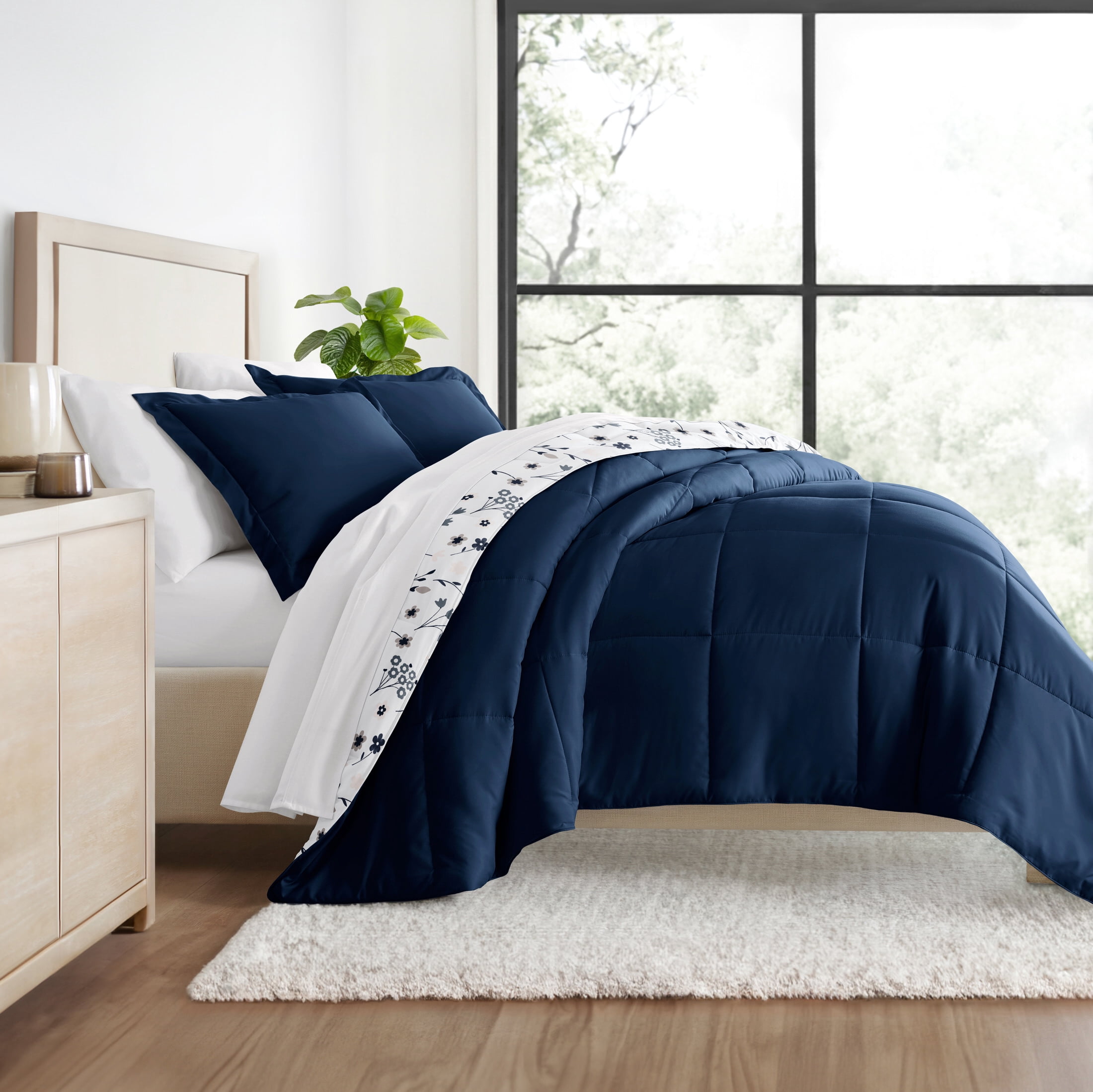 All Season Ultra Soft Comforter Set Lightweight Bedding in Pink/Navy Floral for Twin/Twin XL Size by Comfort Canopy
