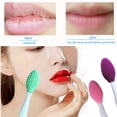 thumbnail image 2 of Set de 3 cepillos exfoliantes de silicona para hombres y mujeres, 2 of 7