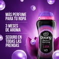 thumbnail image 3 of Perlas de Perfume Downy Lush Aroma Dulce y Floral, 345g con 6X Más Fragancia*, 3 of 5